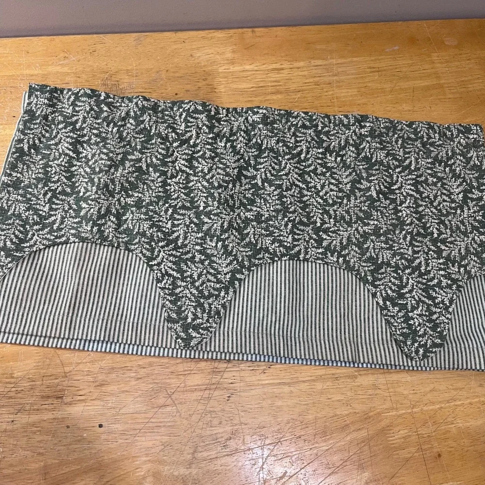 Waverly‎ Classics Green Fern Striped Scalloped Valance Farmhouse Vtg  54x14